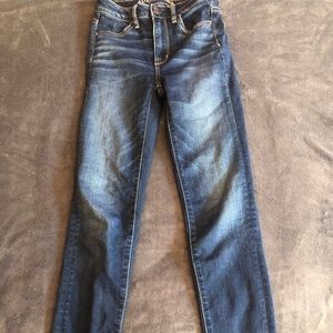 American eagle blue jeans